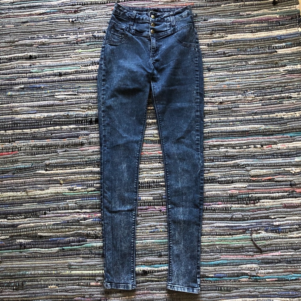 Forever 21 High Waisted Blue Jeans